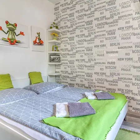 Jonashouse - Great Location Near Center- Personal Or Self Check-in * Bratislava
