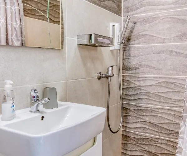 Διαμέρισμα Jonashouse - Great Location Near Center- Personal Or Self Check-in