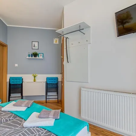 Jonashouse - Great Location Near Center Daire
