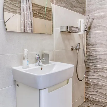 Jonashouse - Great Location Near Center- Personal Or Self Check-in Bratislava